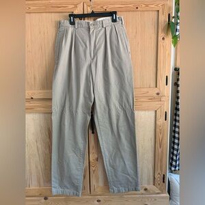 Polo Ralph Lauren Pleated Khaki Chinos Versatile Style Sz 34/36
